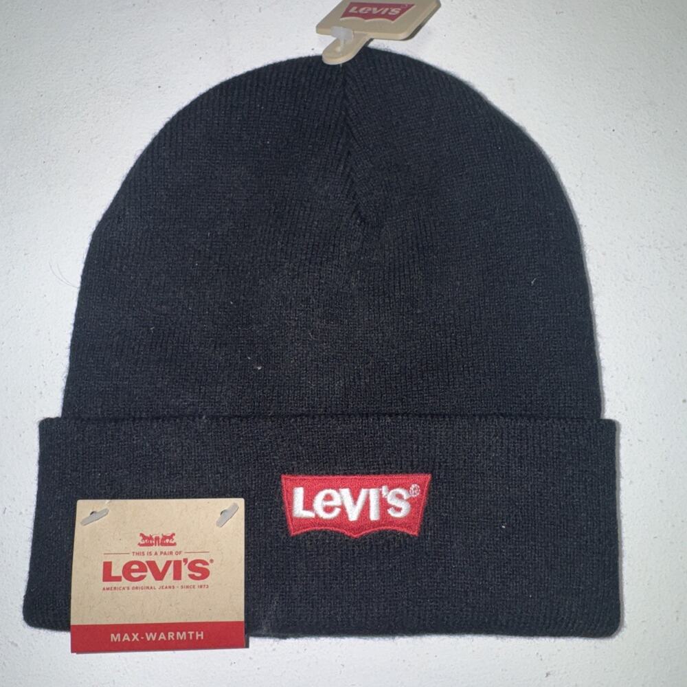 Levi’s Black Knit Beanie Hat Max Warmth Cuffed Logo Winter Cap NWT Unisex